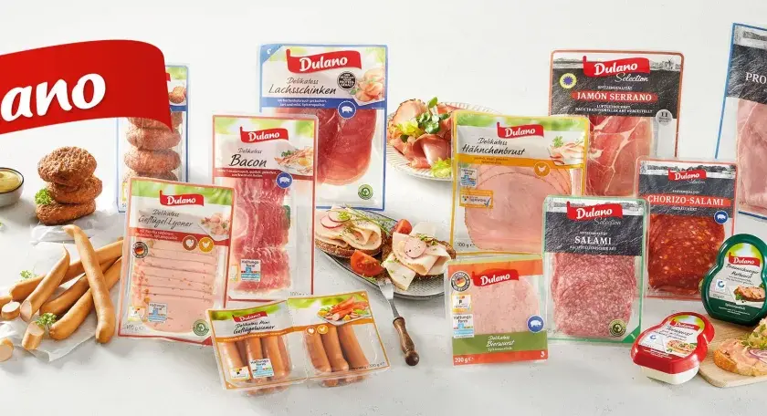Dulano Wurstwaren: eine Auswahl an fettarmen Wurst-Produkten, darunter Geflügel-Lyoner, Lachsschinken und Hähnchenbrust.