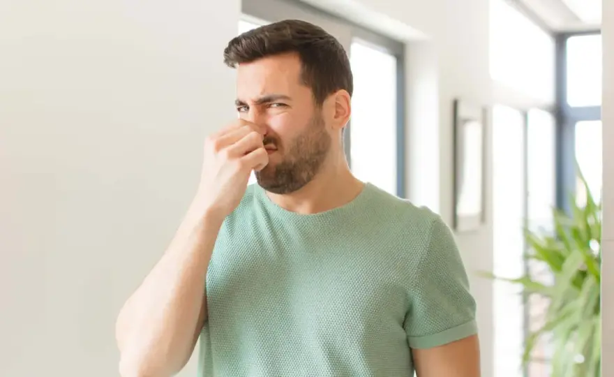 Ist Pupsen gesund? Wann Darmgas normal ist & wann nicht